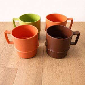 TUPPERWARE | Vintage Stackable Mug Set (Set of 4) – Brown, Orange & Green